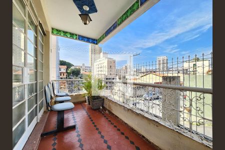 Varanda sala 2 andar de casa à venda com 5 quartos, 245m² em Sagrada Família, Belo Horizonte