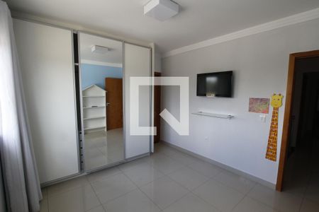 Suíte 1 de casa para alugar com 3 quartos, 210m² em Jardim Atlantico, Goiânia