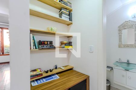 Cozinha  de casa de condomínio à venda com 2 quartos, 98m² em Cavalhada, Porto Alegre