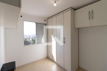 Quarto 2 de apartamento para alugar com 2 quartos, 52m² em Vila Irmaos Arnoni, São Paulo