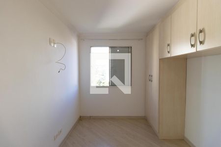 Quarto 1 de apartamento para alugar com 2 quartos, 52m² em Vila Irmaos Arnoni, São Paulo