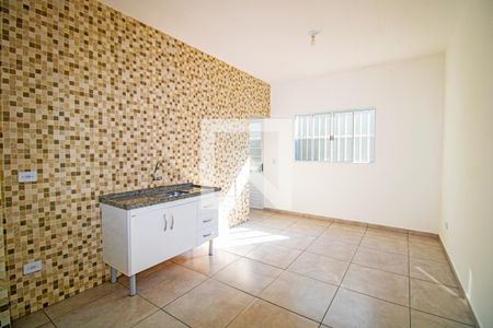 Sala/Cozinha de casa para alugar com 1 quarto, 35m² em Vila Gustavo, São Paulo
