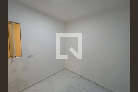 Quarto de kitnet/studio para alugar com 1 quarto, 24m² em Rio Pequeno, São Paulo