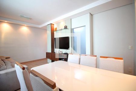 Sala de apartamento para alugar com 3 quartos, 80m² em Palmares, Belo Horizonte