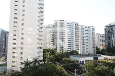 Vista da Varanda de apartamento à venda com 4 quartos, 131m² em Indianópolis, São Paulo