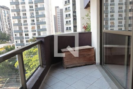 Varanda de apartamento à venda com 4 quartos, 131m² em Indianópolis, São Paulo