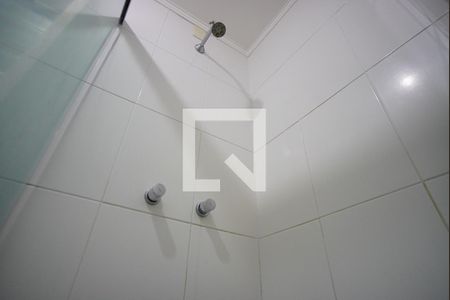 Banheiro Corredor de apartamento para alugar com 1 quarto, 40m² em São João, Porto Alegre