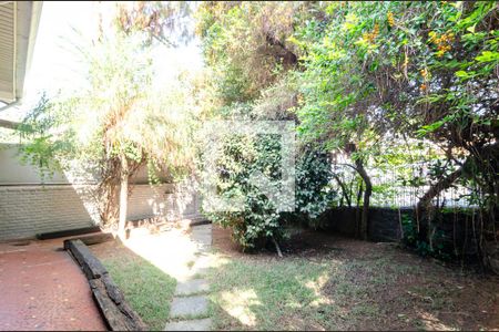 Casa à venda com 190m², 3 quartos e 1 vaga Casa à venda com 190m², 3 quartos e 1 vagaEntrada