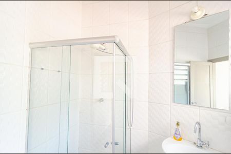 Casa à venda com 190m², 3 quartos e 1 vaga Casa à venda com 190m², 3 quartos e 1 vagaBanheiro da Suíte