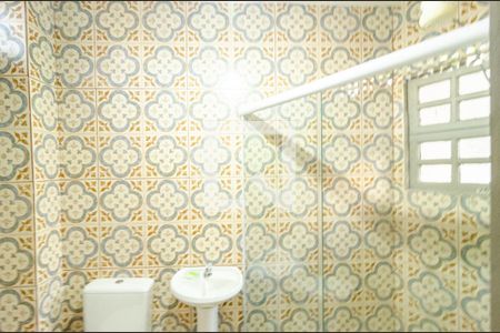 Casa à venda com 190m², 3 quartos e 1 vaga Casa à venda com 190m², 3 quartos e 1 vagaBanheiro Social 1