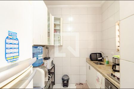 Casa à venda com 190m², 3 quartos e 1 vaga Casa à venda com 190m², 3 quartos e 1 vagaCozinha