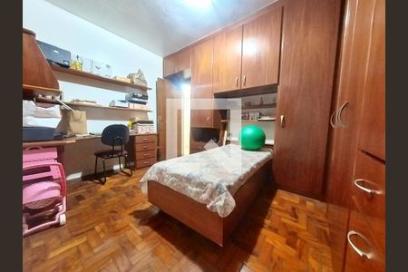 Quarto 2 de casa à venda com 5 quartos, 400m² em São Domingos, São Paulo