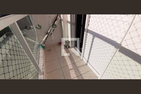 Apartamento à venda com 57m², 2 quartos e 1 vaga Apartamento à venda com 57m², 2 quartos e 1 vagaSacada do Quarto 1