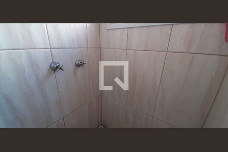 Apartamento à venda com 57m², 2 quartos e 1 vaga Apartamento à venda com 57m², 2 quartos e 1 vagaBanheiro