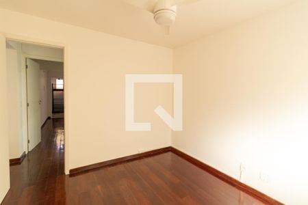 Quarto 1 de apartamento à venda com 1 quarto, 87m² em Tijuca, Rio de Janeiro