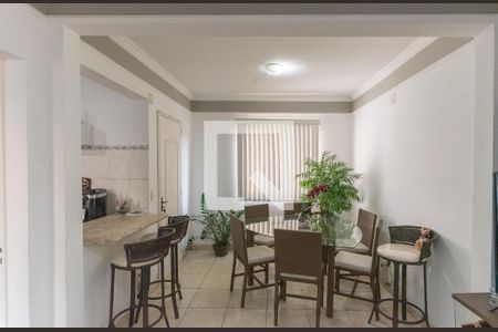 Sala de apartamento à venda com 3 quartos, 95m² em Vila Marieta, Campinas