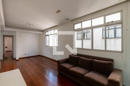 Sala de apartamento para alugar com 4 quartos, 130m² em Santo Antônio, Belo Horizonte