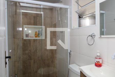 Banheiro de casa para alugar com 1 quarto, 40m² em Jardim Norma, São Paulo