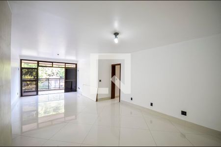 Sala de apartamento para alugar com 3 quartos, 140m² em Tijuca, Rio de Janeiro