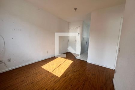 Sala de apartamento para alugar com 2 quartos, 38m² em Parque Santa Rosa, Suzano