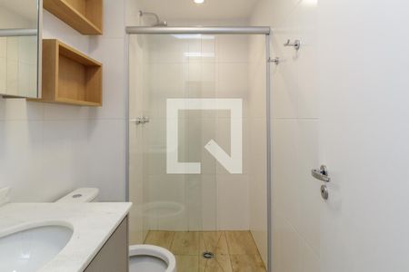 Banheiro de kitnet/studio para alugar com 1 quarto, 26m² em Vila Buarque, São Paulo