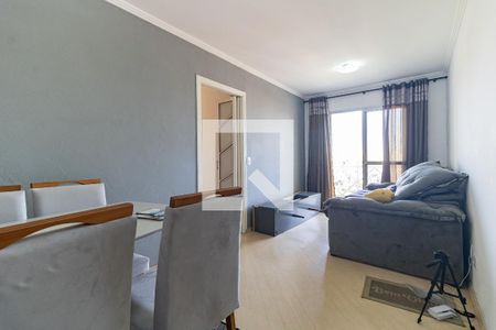 Sala de apartamento para alugar com 2 quartos, 58m² em Jardim Santa Emília, São Paulo