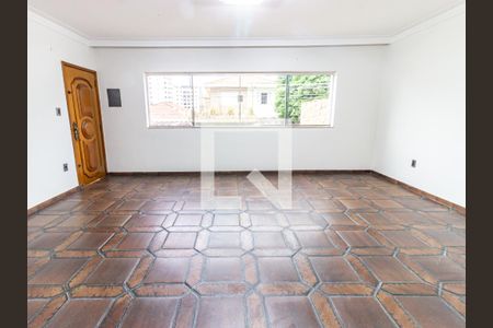 Sala de casa à venda com 4 quartos, 297m² em Vila Regente Feijó, São Paulo