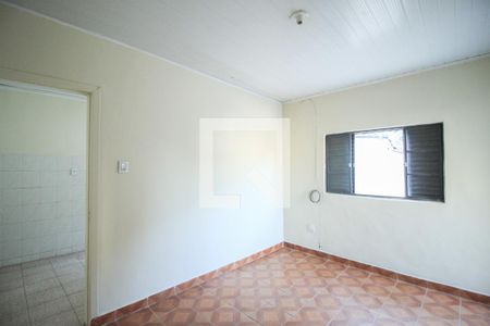 Sala/Quarto de casa para alugar com 1 quarto, 40m² em Vila Invernada, São Paulo
