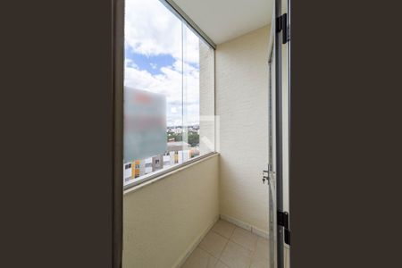 Varanda da sala de apartamento para alugar com 2 quartos, 60m² em Itamarati, Belo Horizonte