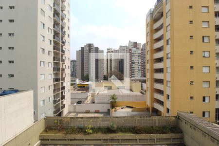 Vista da Sala de apartamento à venda com 1 quarto, 62m² em Indianópolis, São Paulo