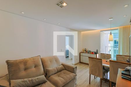 Sala de apartamento à venda com 3 quartos, 65m² em Fernão Dias, Belo Horizonte