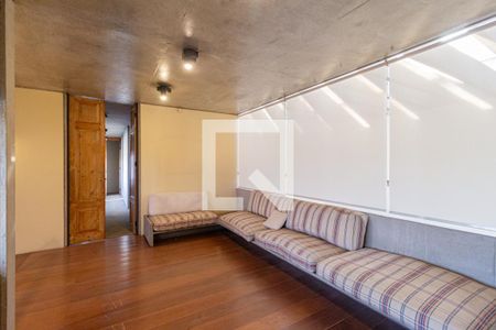 Sala de casa à venda com 4 quartos, 550m² em City Bussocaba, Osasco
