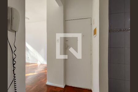 Entrada de apartamento para alugar com 2 quartos, 64m² em São Cristóvão, Rio de Janeiro