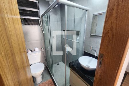 Banheiro de apartamento para alugar com 1 quarto, 30m² em Flamengo, Rio de Janeiro
