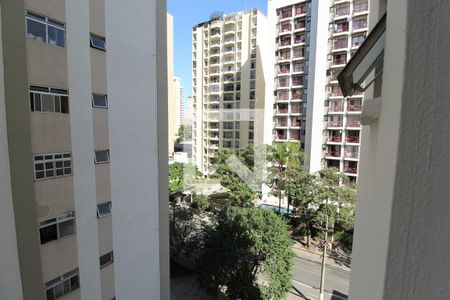 Vista da Sala de apartamento à venda com 2 quartos, 62m² em Indianópolis, São Paulo