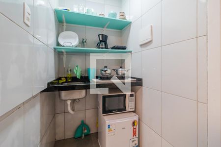 Cozinha de kitnet/studio para alugar com 1 quarto, 20m² em Centro Histórico, Porto Alegre