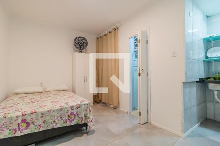 Dormitório de kitnet/studio para alugar com 1 quarto, 20m² em Centro Histórico, Porto Alegre