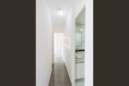 Corredor de apartamento para alugar com 2 quartos, 50m² em Anil, Rio de Janeiro