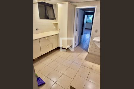 Apartamento à venda com 3 quartos, 164m² em Jardim Paulistano, São Paulo