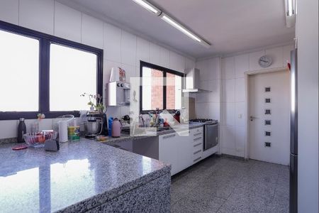 Apartamento à venda com 3 quartos, 178m² em Pompeia, São Paulo