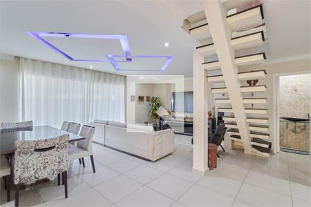 Casa à venda com 3 quartos, 200m² em Jardim Los Angeles, São Paulo