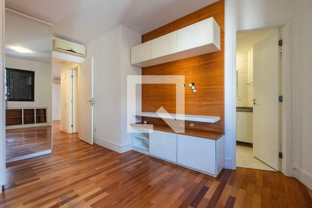 Suíte de apartamento para alugar com 2 quartos, 70m² em Cerqueira César, São Paulo