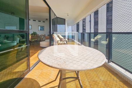 Varanda  de apartamento para alugar com 3 quartos, 180m² em Jardim Asturias, Guarujá