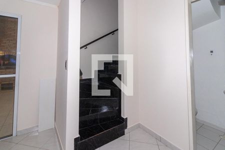 Sala de casa para alugar com 2 quartos, 70m² em Granja Viana, Cotia