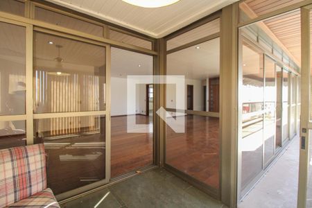 Varanda de apartamento para alugar com 4 quartos, 310m² em Cambuí, Campinas