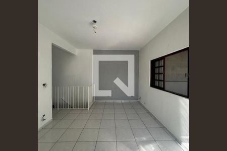 Sala de casa para alugar com 3 quartos, 180m² em Jardim Bonfiglioli, São Paulo