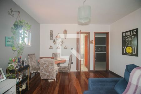 Sala de casa para alugar com 5 quartos, 379m² em Passo das Pedras, Porto Alegre