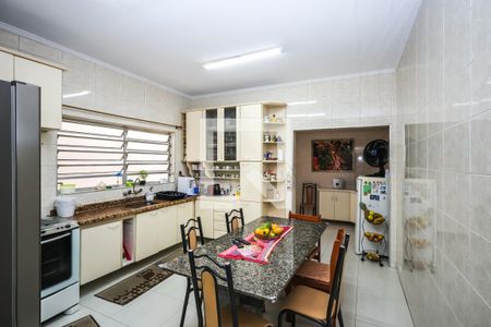 Cozinha de casa para alugar com 5 quartos, 225m² em Vila Vera, São Paulo