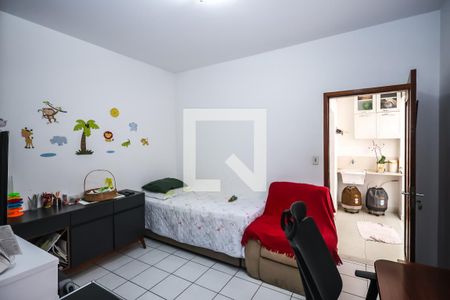Suíte 1 de casa para alugar com 5 quartos, 225m² em Vila Vera, São Paulo