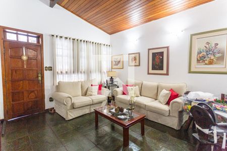 Sala 1 de casa à venda com 8 quartos, 500m² em Santo Antônio, Belo Horizonte